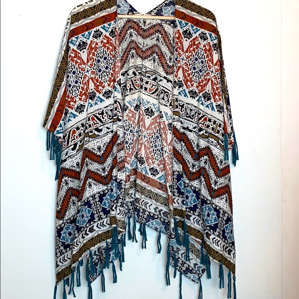 Lightweight Boho Shaw with fringe